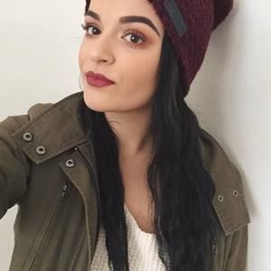 Meet your Posher, Alicia